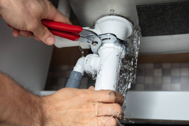 Water damage restoration process in Arcadia, IN